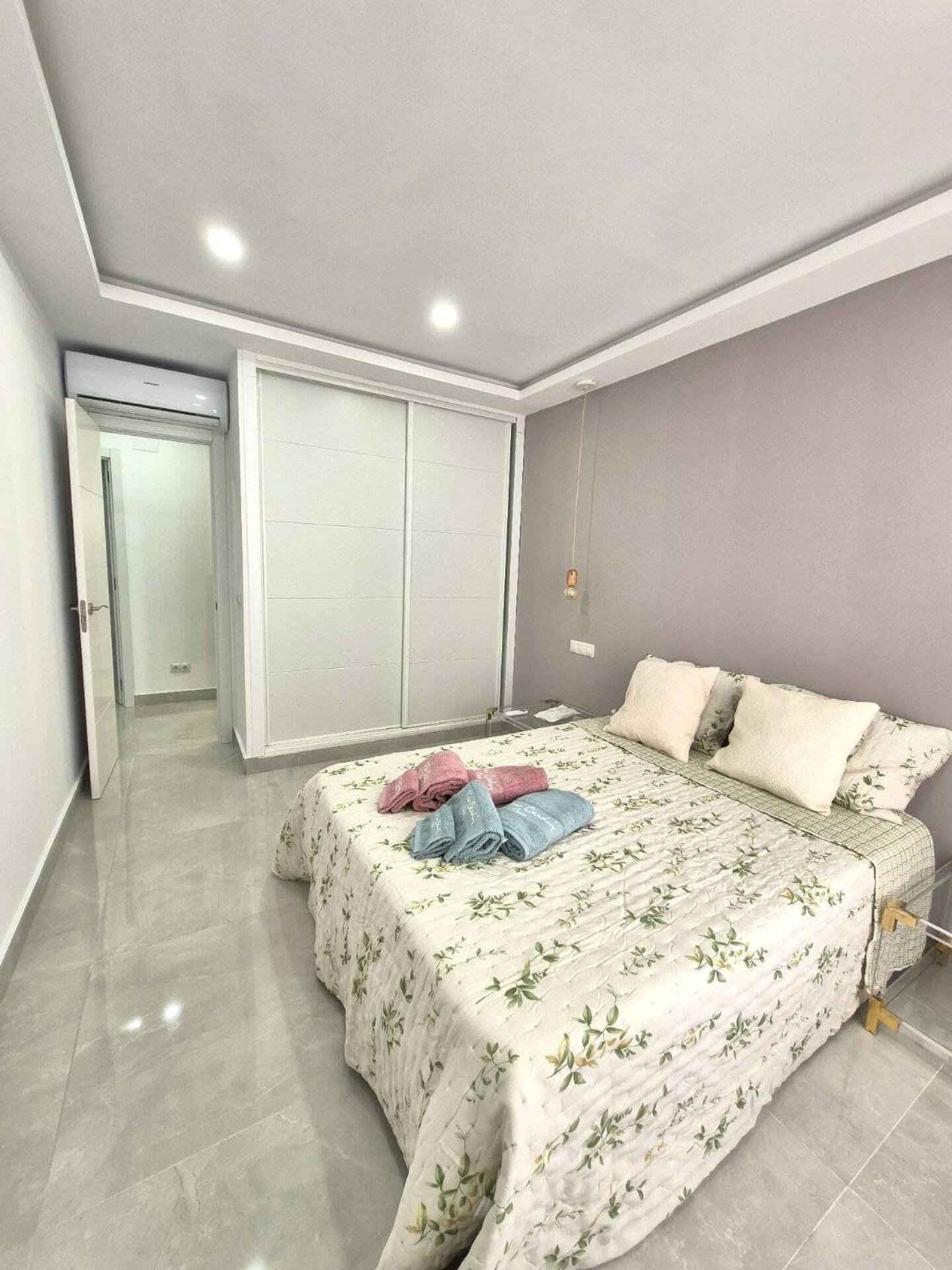 Happy Travel Renovated Duplex Appartamento *